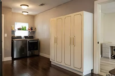 514 N College St, Lindale, TX 75771 - Photo 19