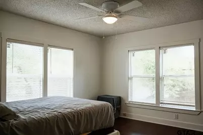 514 N College St, Lindale, TX 75771 - Photo 17