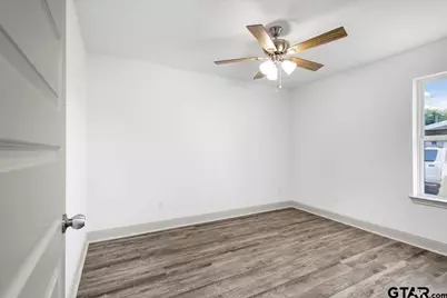 210 Cross St, Bullard, TX 75757 - Photo 17