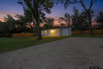 15610 Simmons Lane, Lindale, TX 75771 - Photo 21