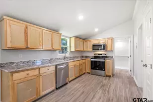 15610 Simmons Ln, Lindale, TX 75771 - Photo 7