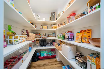 400 Crestview, Hughes Springs, TX 75656 - Photo 25