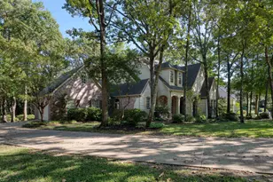 1940 Stonehill Dr, Tyler, TX 75703 - Photo 3