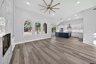 105 Maxine St, Mineola, TX 75773 - Photo 9