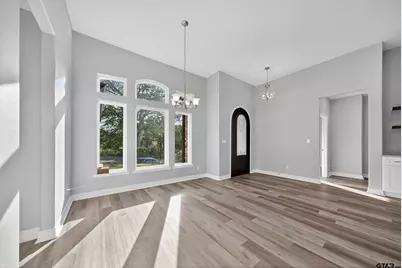 105 Maxine St, Mineola, TX 75773 - Photo 5