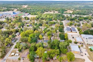 510 N Main St, Lindale, TX 75771 - Photo 37