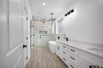 405-2 E Front Street, Arp, TX 75750 - Photo 19