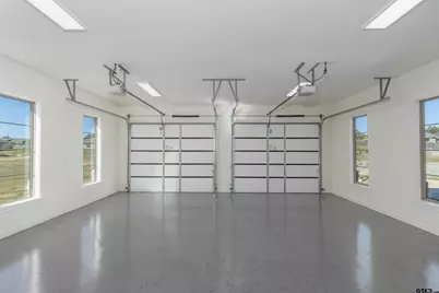 1340 Fairfield Ln, Tyler, TX 75703 - Photo 35