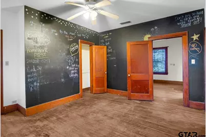 1419 N Broadway, Tyler, TX 75702 - Photo 11