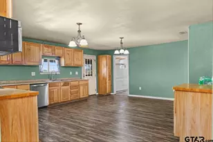 2600 Co Rd 417D, Henderson, TX 75654 - Photo 5