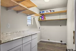 2600 Co Rd 417D, Henderson, TX 75654 - Photo 13