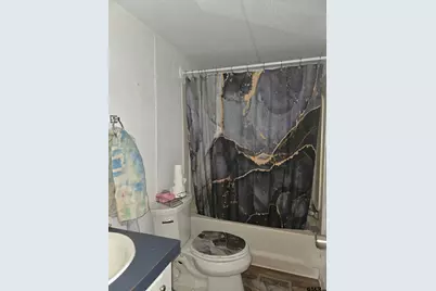 300, 302, 304 Walnut, Naples, TX 75568 - Photo 11