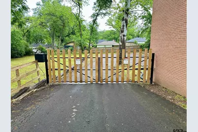 419-B Troup Hwy, Tyler, TX 75701 - Photo 11