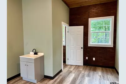 423 Troup Hwy, Tyler, TX 75701 - Photo 5