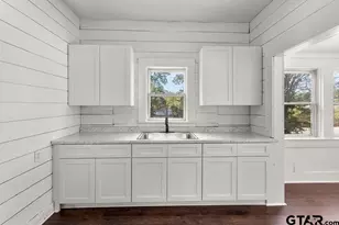 241 Ayers St, Frankston, TX 75763 - Photo 11