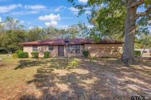 203 Parker St, Arp, TX 75750 - Photo 1