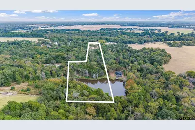 2435 Gilstrap Rd, Tyler, TX 75704 - Photo 3