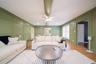 1900 W Hoyt Dr, Longview, TX 75601 - Photo 3