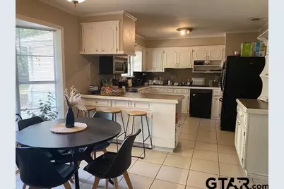 533 Bryson, Athens, TX 75751 - Photo 3