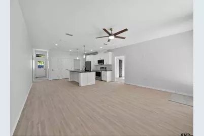 369 Cr 4215, Jacksonville, TX 75766 - Photo 13