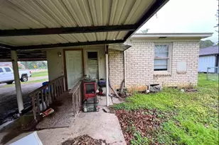 242 E Main St, Van, TX 75790 - Photo 5