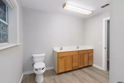 11686 State Hwy 135 N, Troup, TX 75789 - Photo 15