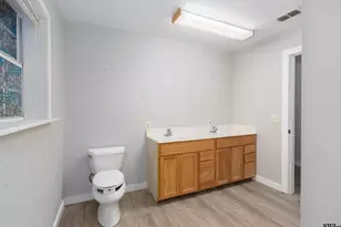 11686 State Hwy 135 N, Troup, TX 75789 - Photo 15