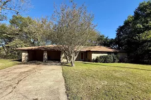 208 W Main St, Cumby, TX 75433 - Photo 3