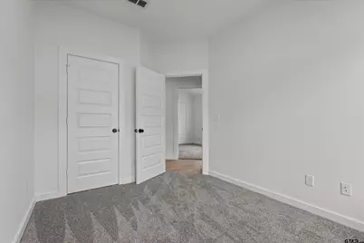 16609 Crossing Circle, Lindale, TX 75771 - Photo 15