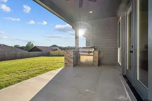 16421 Clearview Dr, Lindale, TX 75771 - Photo 5