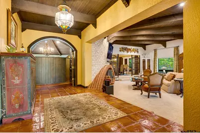 2223 N Link St, Palestine, TX 75803 - Photo 5