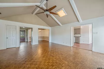 608 Top Hill Drive, Tyler, TX 75703 - Photo 17
