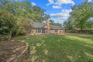 608 Top Hill Dr, Tyler, TX 75703 - Photo 25