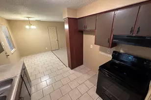 305 N Forest Ave, Tyler, TX 75702 - Photo 11