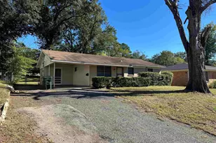 305 N Forest Ave, Tyler, TX 75702 - Photo 1