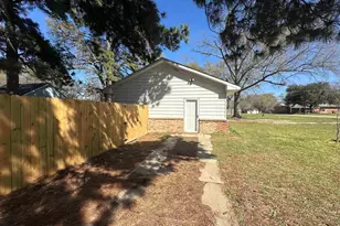 901 Cliff St, Quitman, TX 75783 - Photo 15