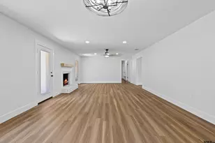 1907 Beth, Longview, TX 75605 - Photo 17