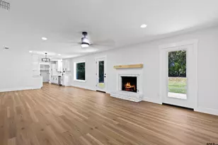 1907 Beth, Longview, TX 75605 - Photo 15