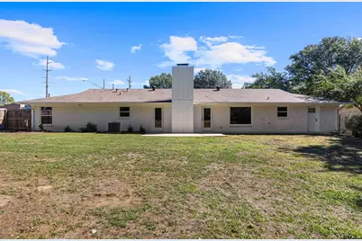 1907 Beth, Longview, TX 75605 - Photo 39