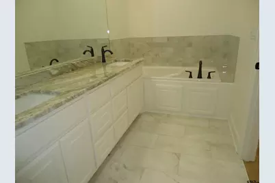 307 Windridge Dr, Whitehouse, TX 75791 - Photo 5