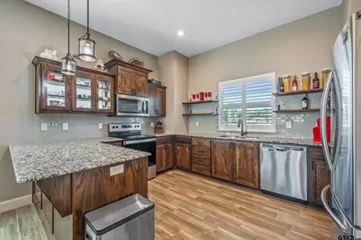 15447 Anna Ln, Lindale, TX 75771 - Photo 7