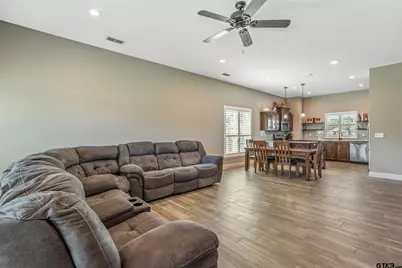 15447 Anna Ln, Lindale, TX 75771 - Photo 3