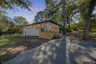 401 Hideaway Ln E, Hideaway, TX 75771 - Photo 1