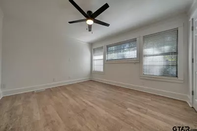 401 Hideaway Ln East, Hideaway, TX 75771 - Photo 21