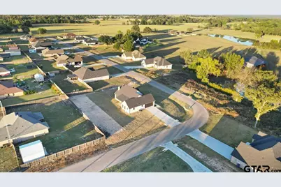 11918 Tara Ln, Lindale, TX 75771 - Photo 7