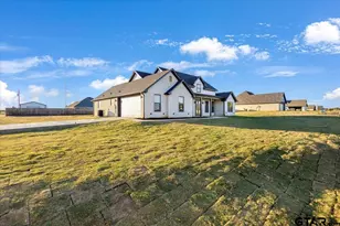 11918 Tara Ln, Lindale, TX 75771 - Photo 3