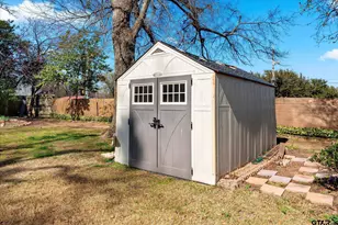 1702 W 1st St, Mt Pleasant, TX 75455 - Photo 25