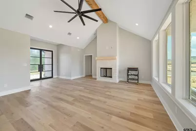 606 Prince Ln, Tyler, TX 75704 - Photo 7