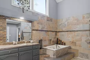 114 Northhill Ct, Longview, TX 75605 - Photo 27