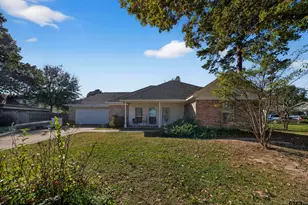 517 Wildewood Dr, Chandler, TX 75758 - Photo 1